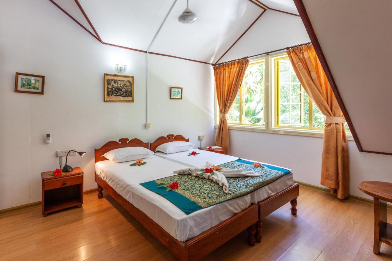Kot Babi Hotell La Digue Exteriör bild